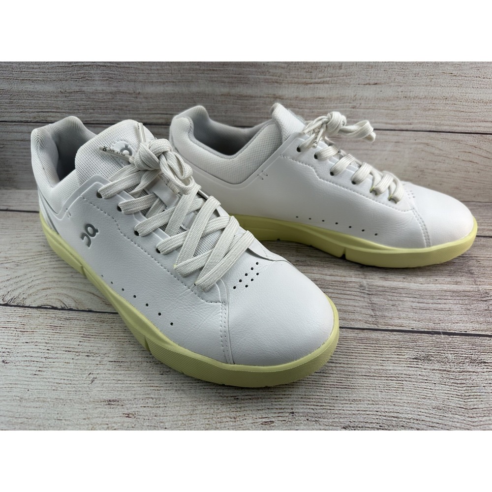 On Women's White/Hay The Roger Advantage Low Top Synthetic Sneakers Size 9